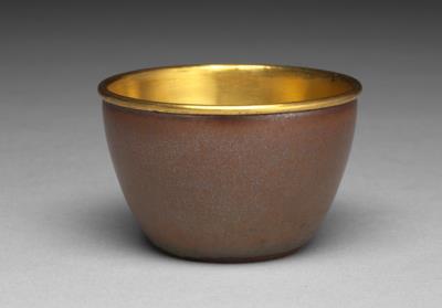 图片[2]-Purple-granule stacking cup in brown glaze, Qing dynasty, Qianlong reign (1736-1795)-China Archive